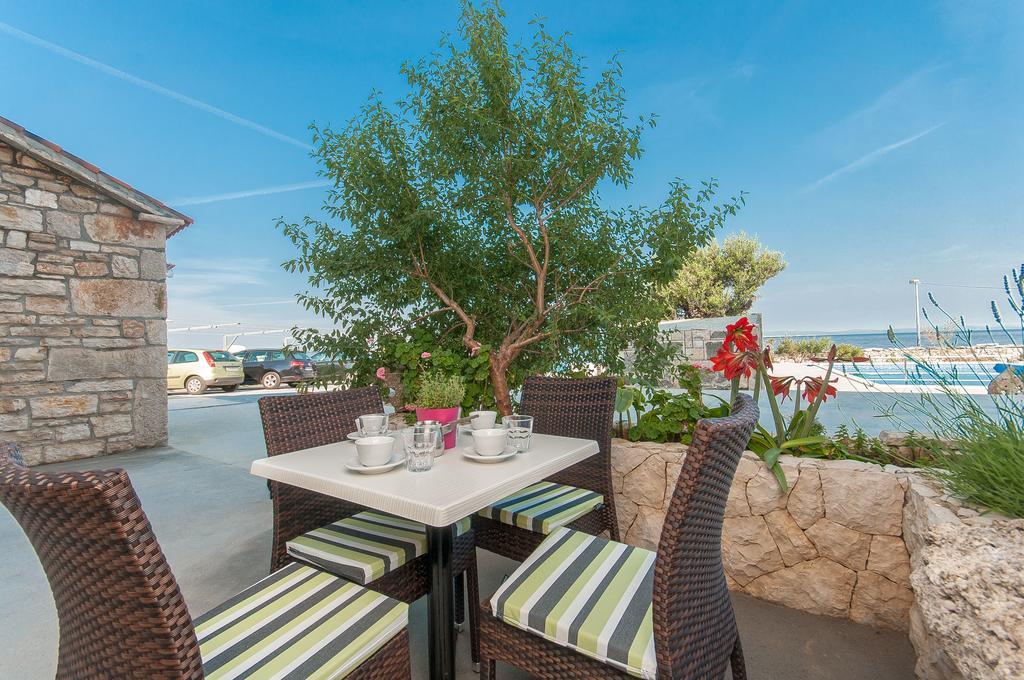 Apartments Ruzmarin Lun (Pag) Exterior foto