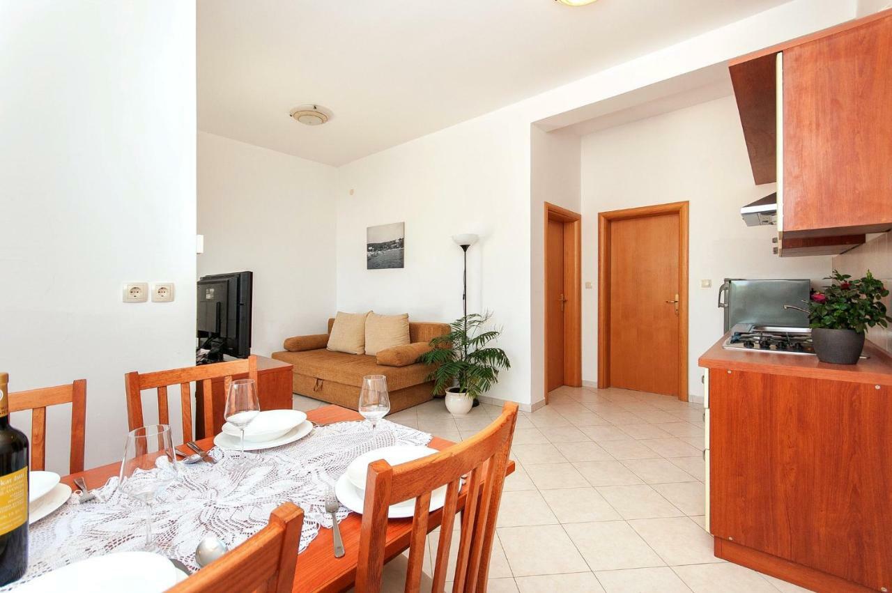 Apartments Ruzmarin Lun (Pag) Exterior foto